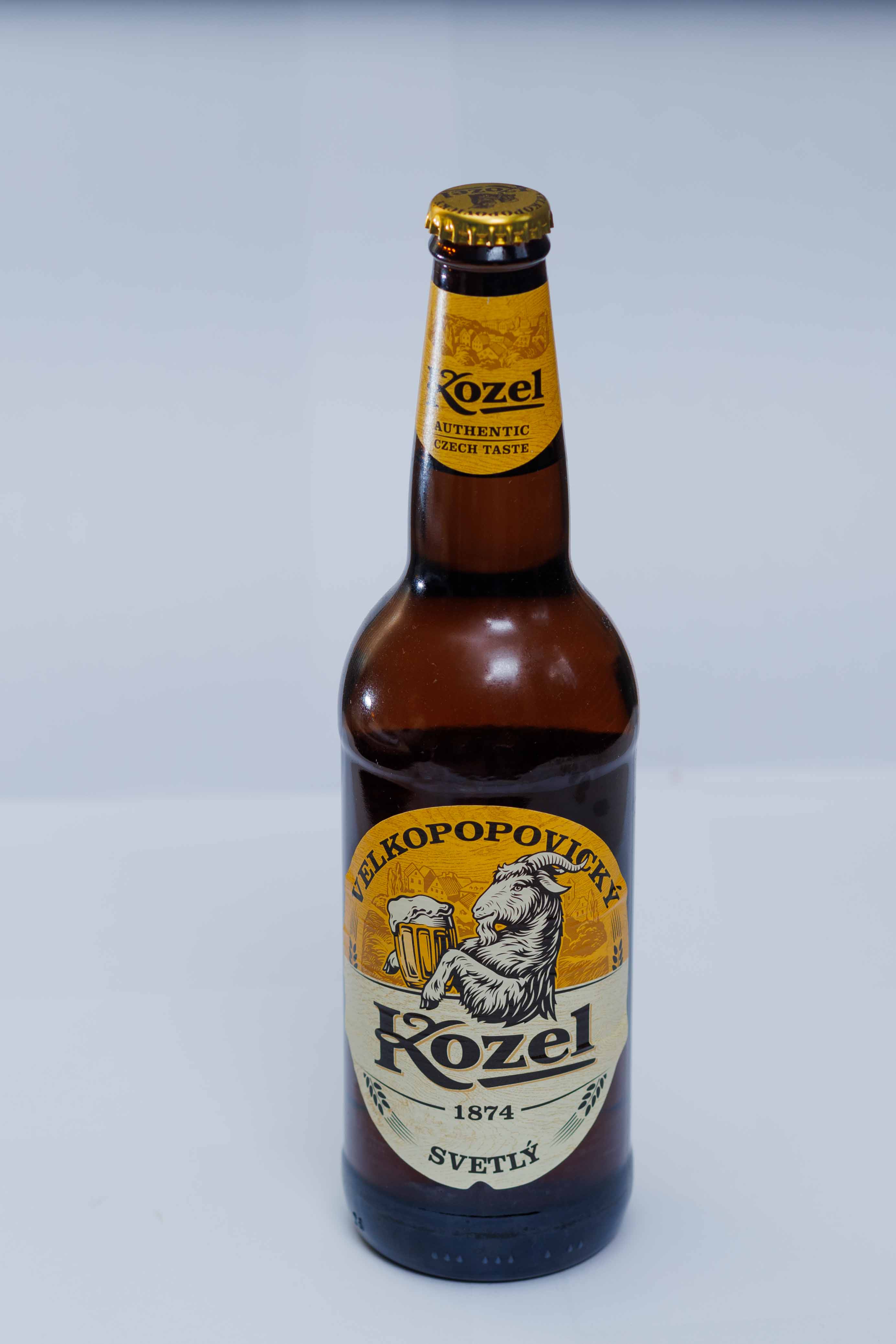 Bere Kozel Svetly